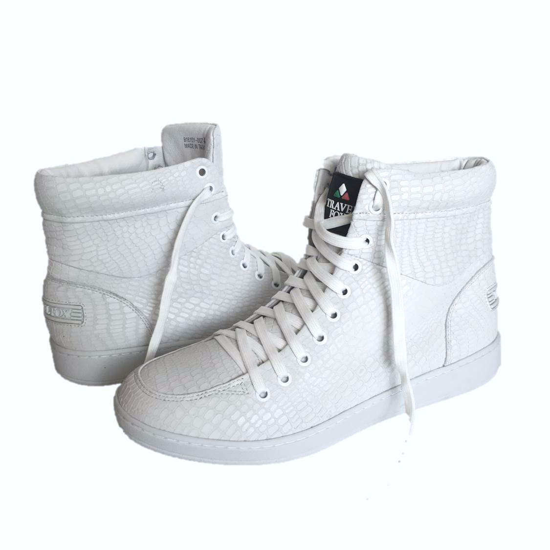 MEN'S 900 SERIES - EMBOSSED SNAKE PRINT WHITE